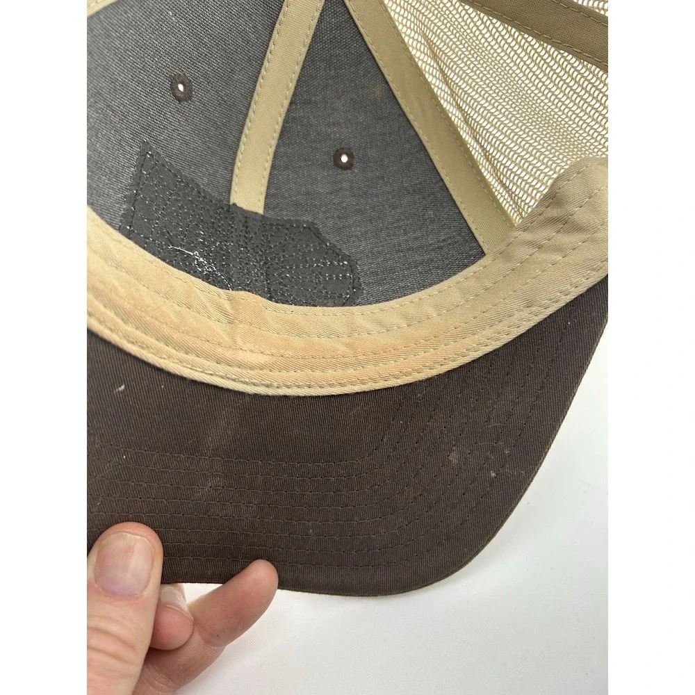 Hooked & Tagged Duck Hunting Brown Adjustable Mesh Back Trucker Hat Men's‎ OSFM